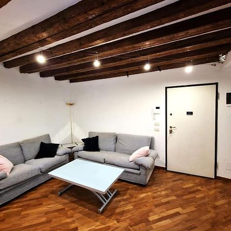 Magnifico Appartamento Ristrutturato Milan Extérieur photo