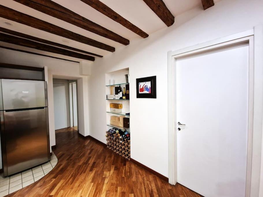 Magnifico Appartamento Ristrutturato Milan Extérieur photo