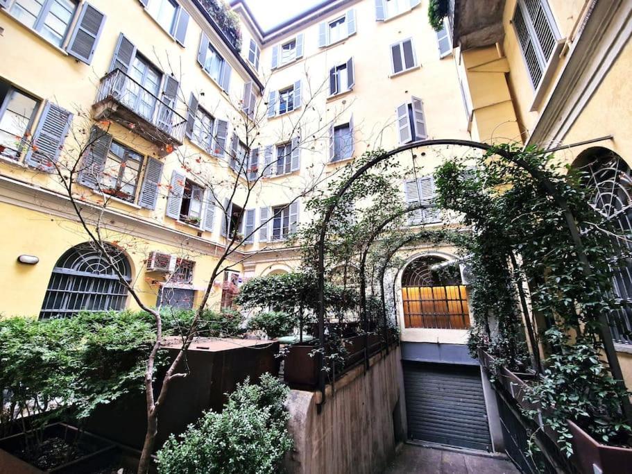 Magnifico Appartamento Ristrutturato Milan Extérieur photo