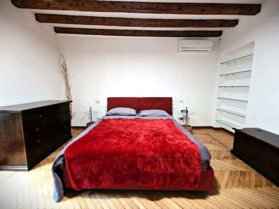 Magnifico Appartamento Ristrutturato Milan Extérieur photo